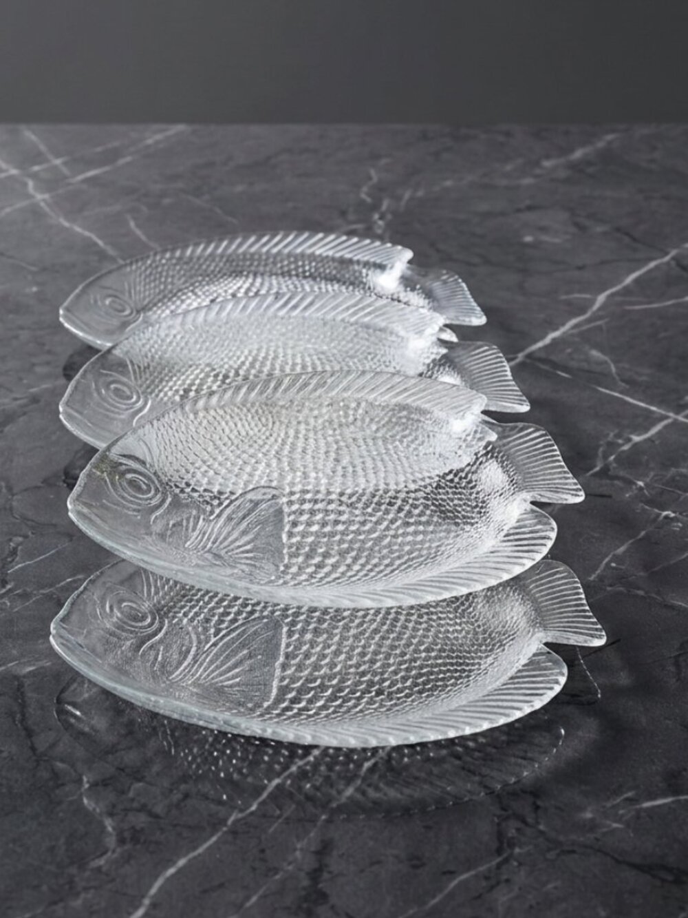 Set of 4 Vintage Arcoroc France Clear Glass Fish Plates 8" x 10.5" Beach House
